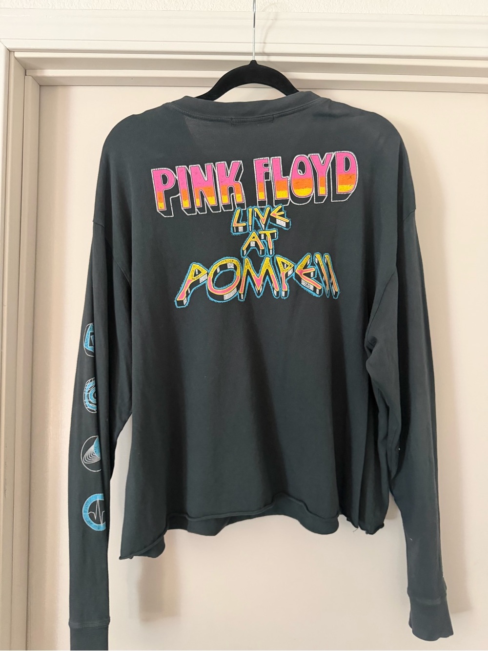 Pink Floyd Live at Pompeii Black Long-Sleeve Tee - Picture 7 of 9